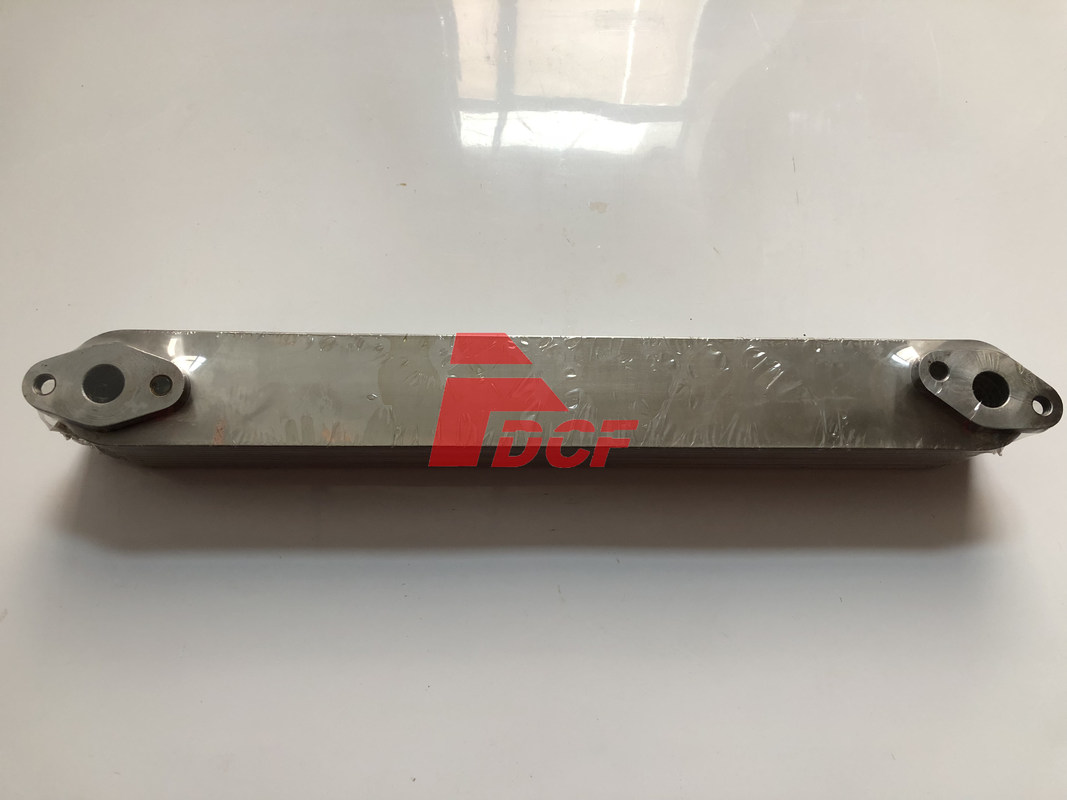 S6D155 10P 600-651-1161 खुदाई मशीन के लिए तेल शीतलक कोर